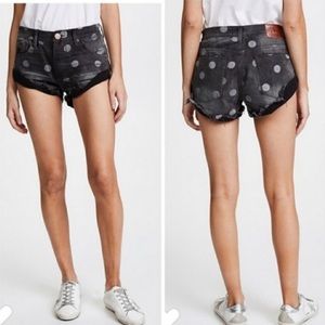 One x One Teaspoon Bonitas mid rise shorts